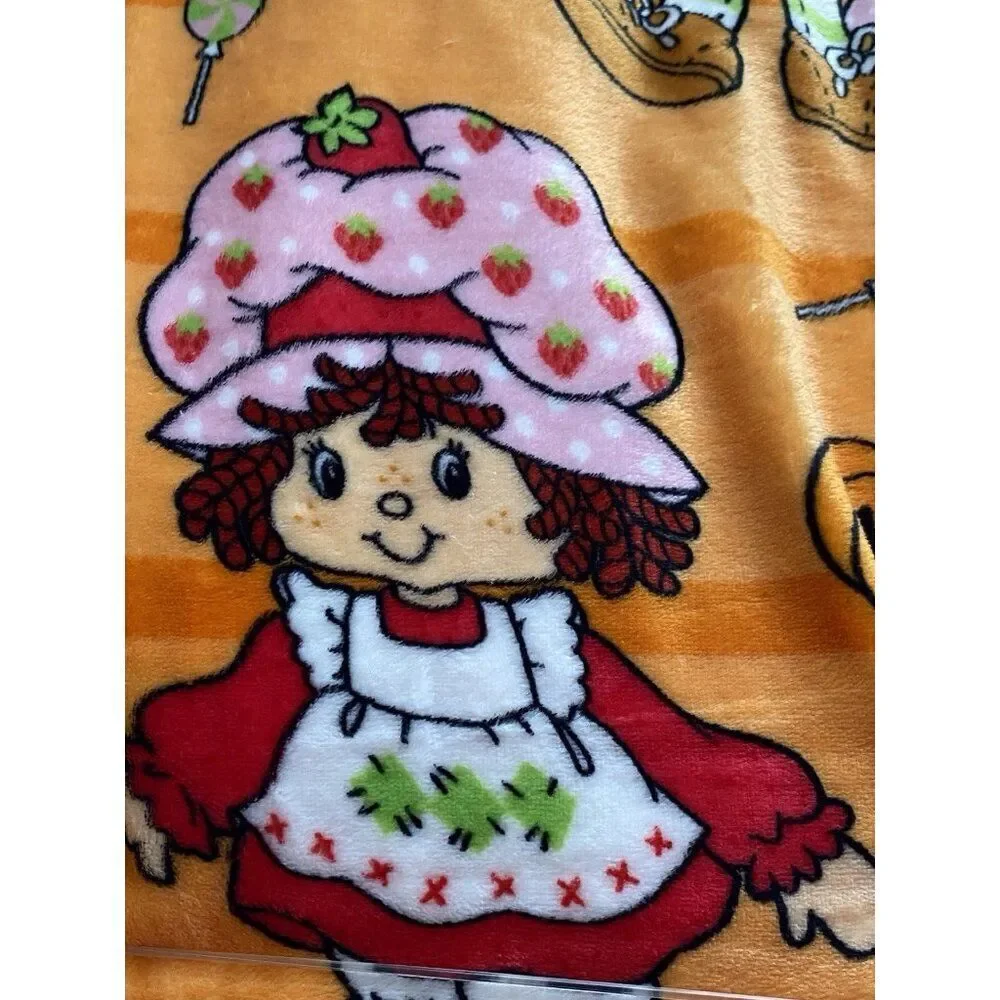 Strawberry Shortcake Orange Halloween Pumpkin Plush Throw Blanket‎ 50 X 70” NEW